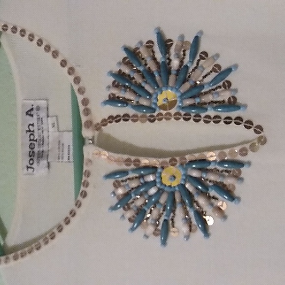 Beautiful Southwestern Style top by Joseph A. - Picture 3 of 11